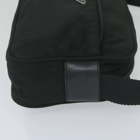 PRADA Shoulder Bag Nylon Black Auth 59918 - Picture 4 of 16